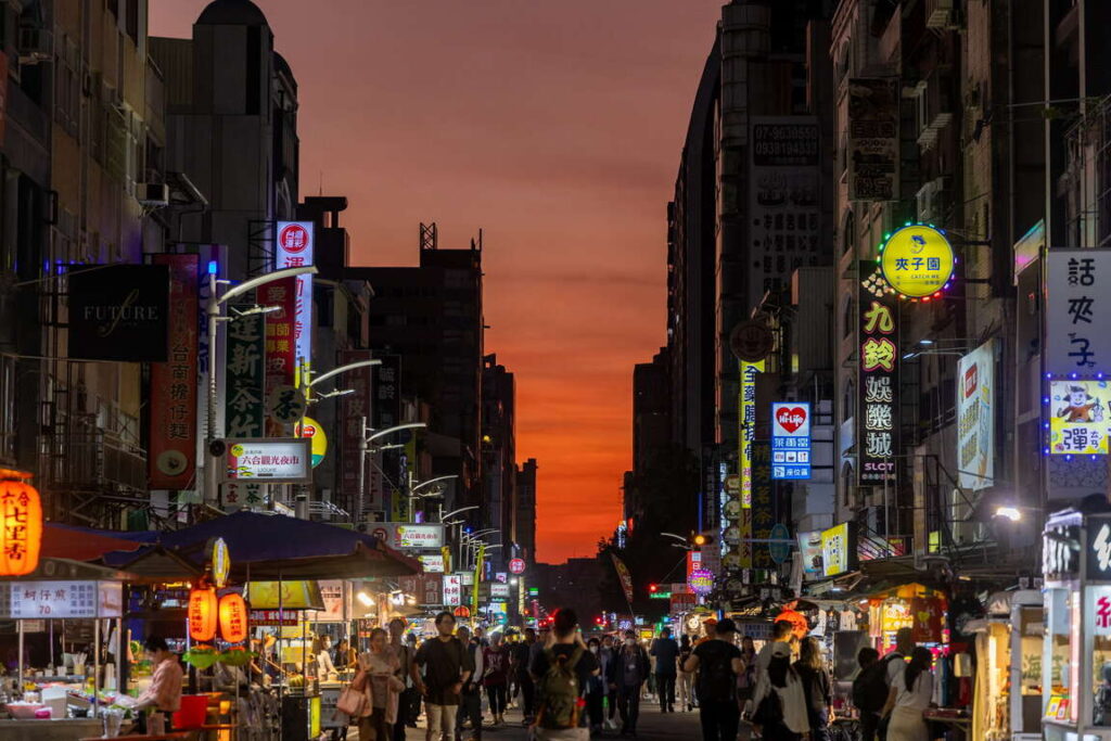 Liuhe Night Market
